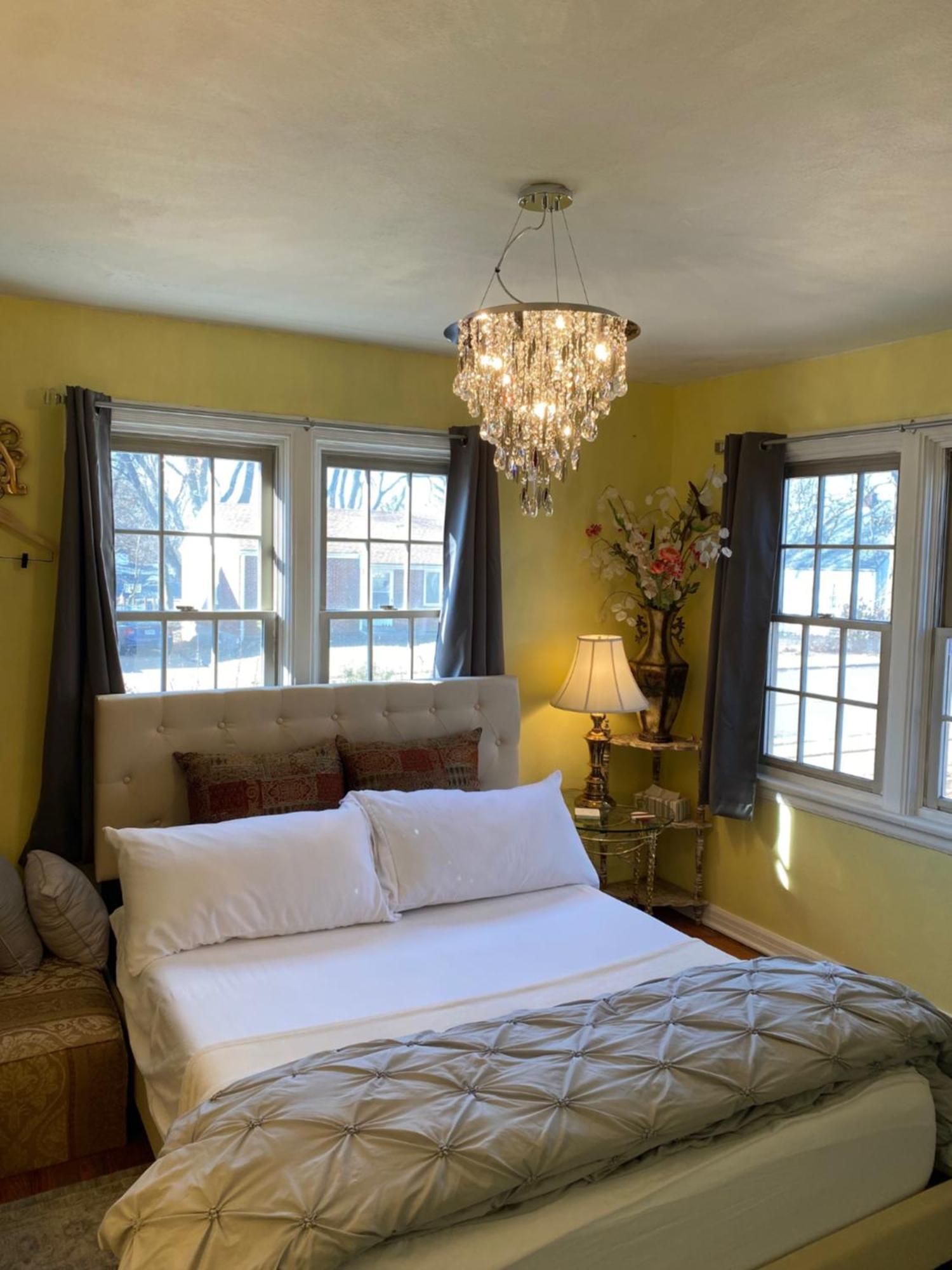 Cozy Room Near Airport & Highway Saint Louis Eksteriør bilde
