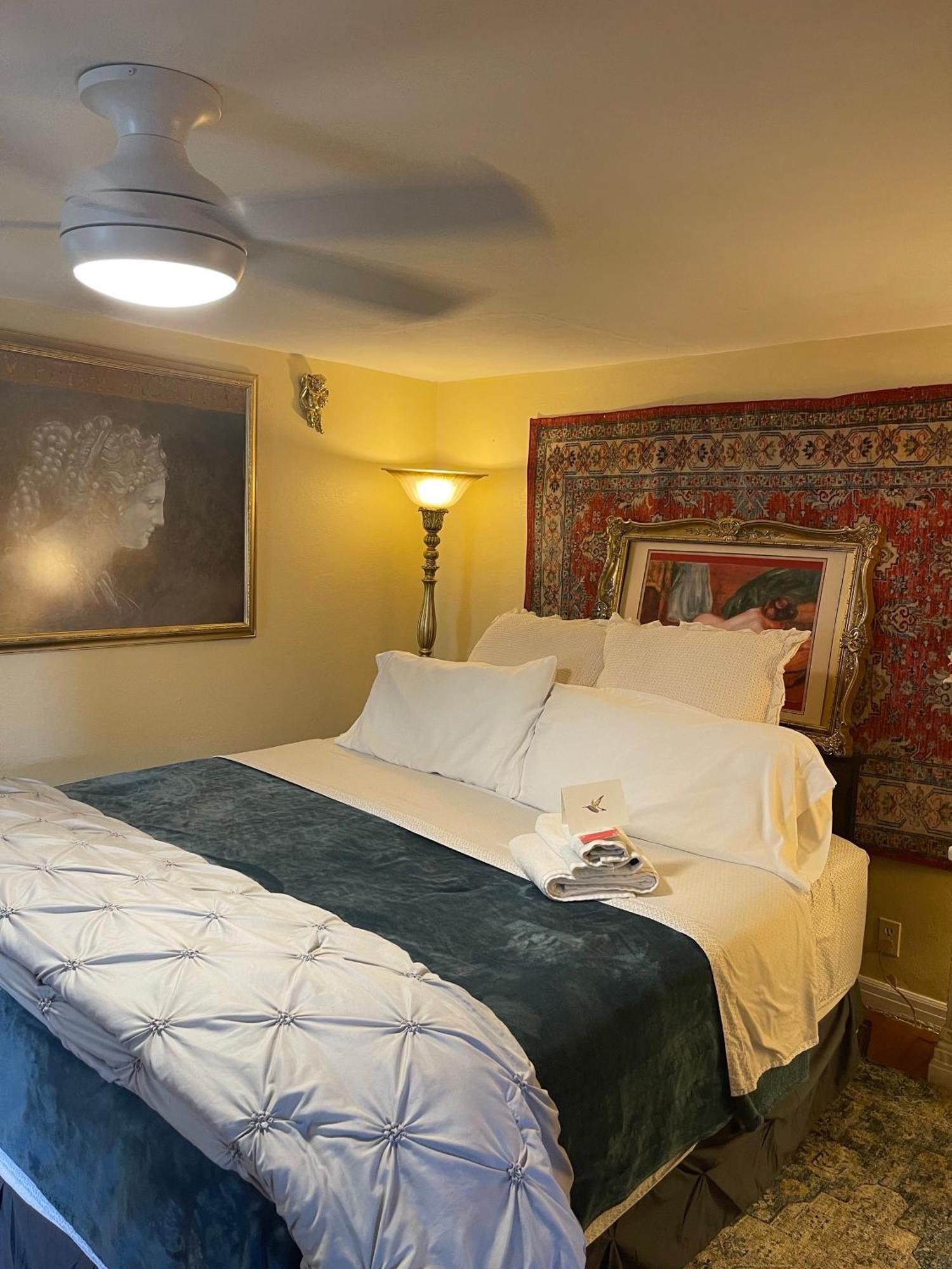 Cozy Room Near Airport & Highway Saint Louis Eksteriør bilde